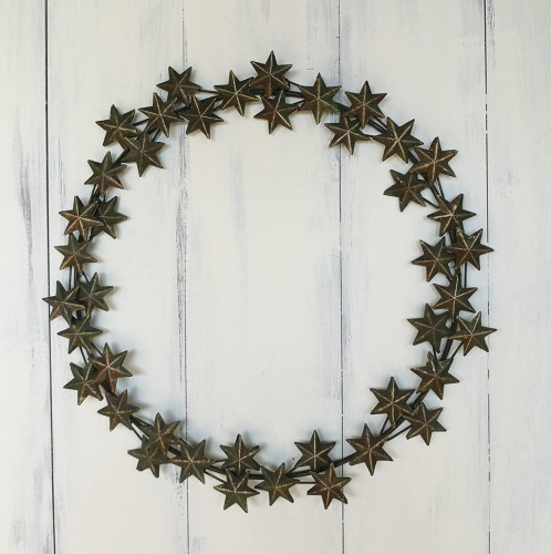 Vintage Metal Wreath of Stars by Casa Verde